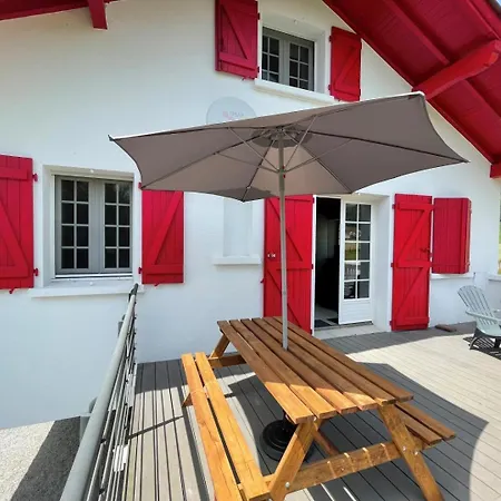 Elizako Bidea בית נופש *